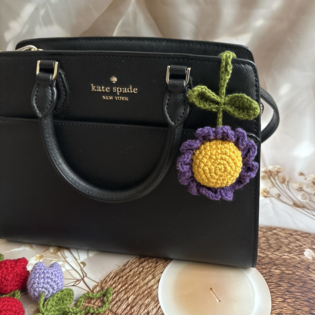 Daisy Bag Charm (large)