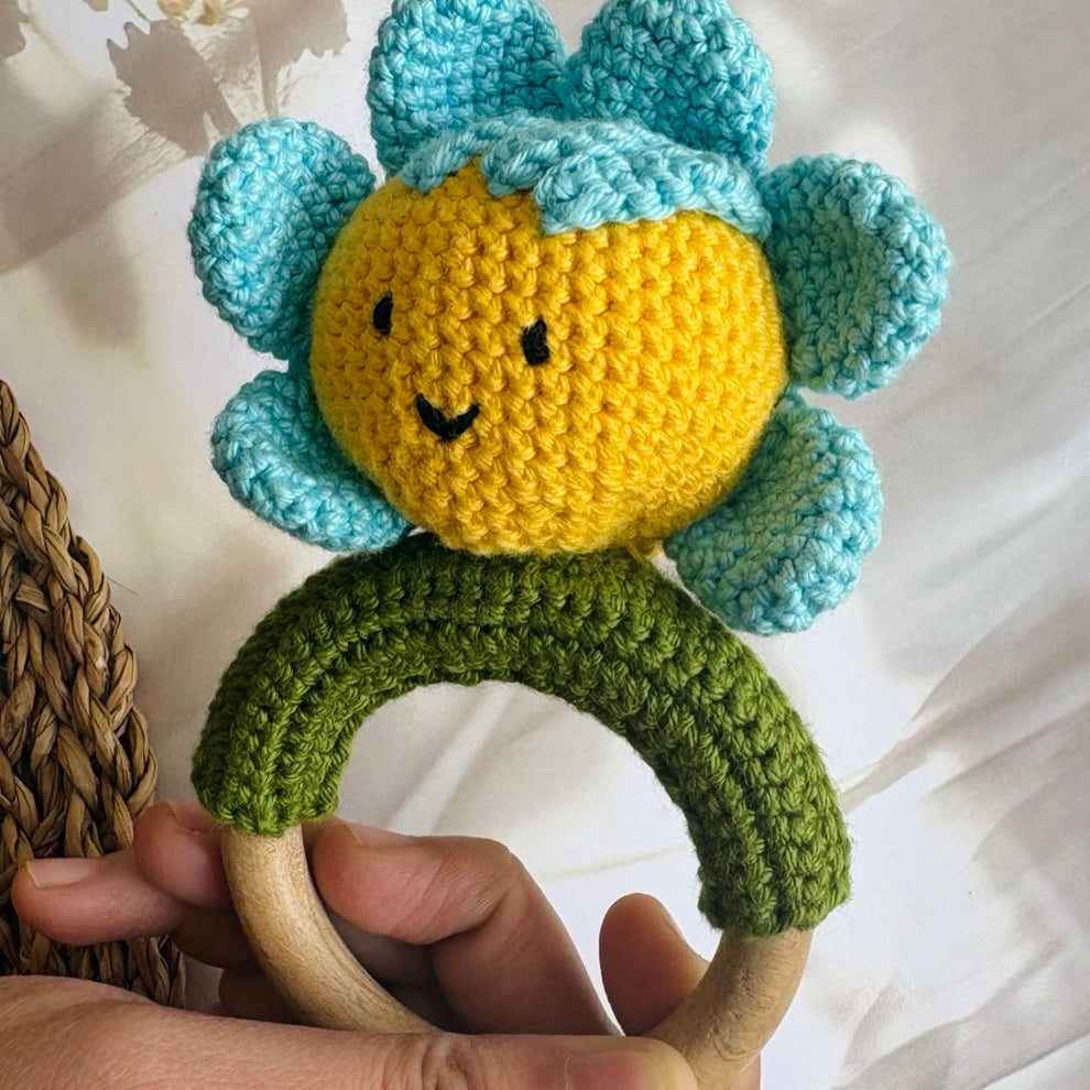 Handmade Daisy Rattle Teether (Yellow&Blue) – Coos and Kisses